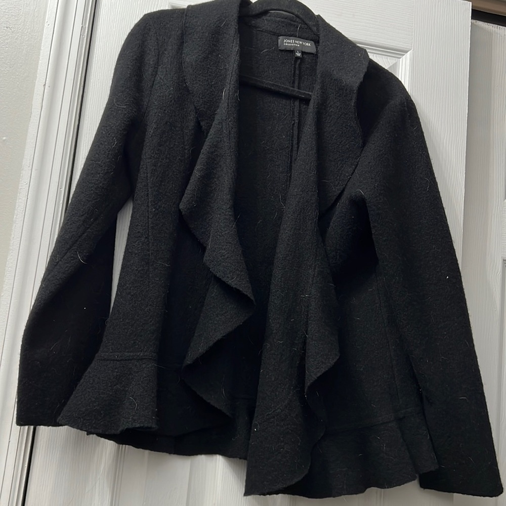 Flowy black cardigan/blazer